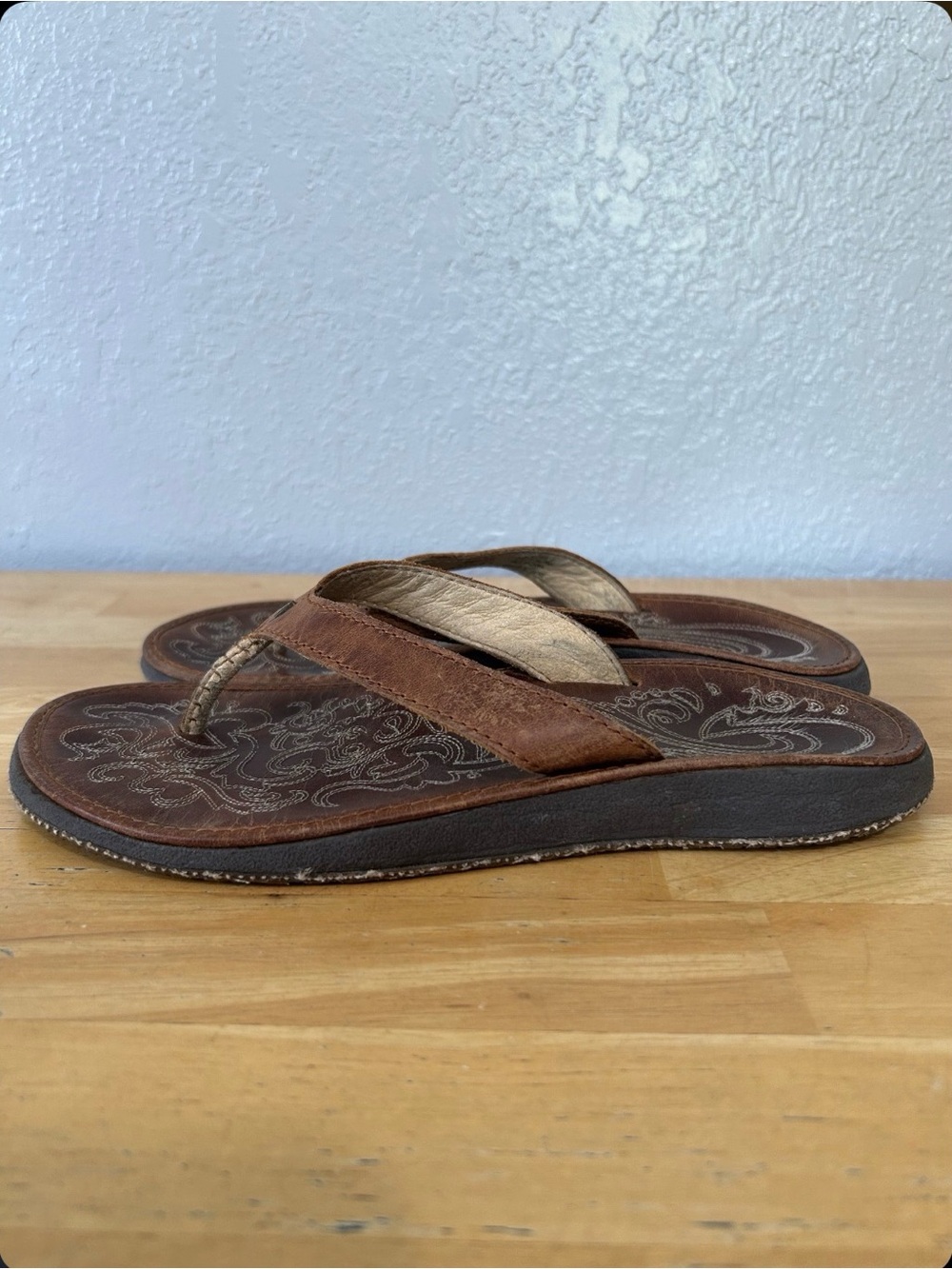 OluKai Paniolo Brown Leather Flip Flop Sandals Women’s US 6 Comfort Casual - Picture 3 of 9